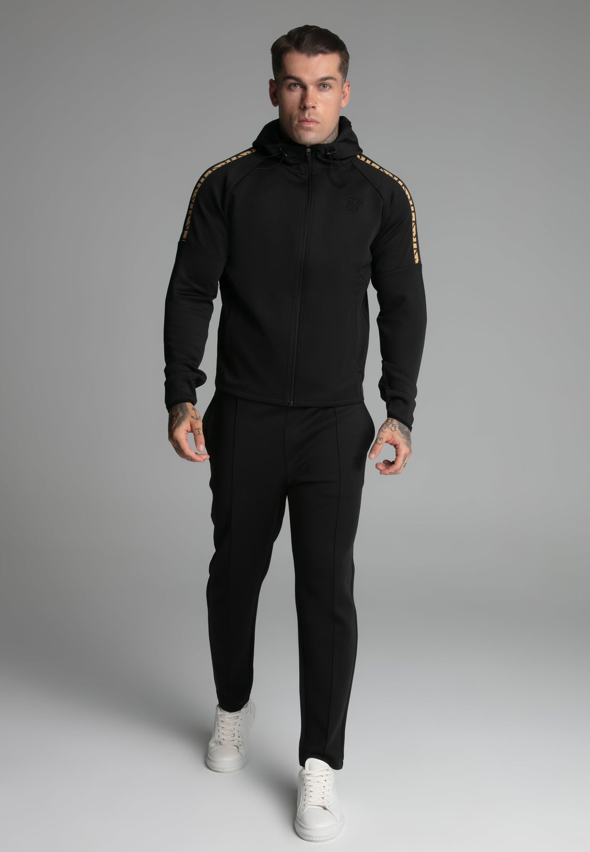 hoodies / Black Full zip Hoodie