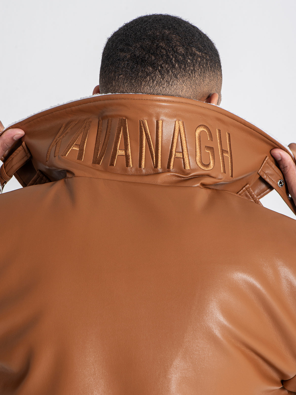 jackets / Camel Cocoon Sherpa Jacket