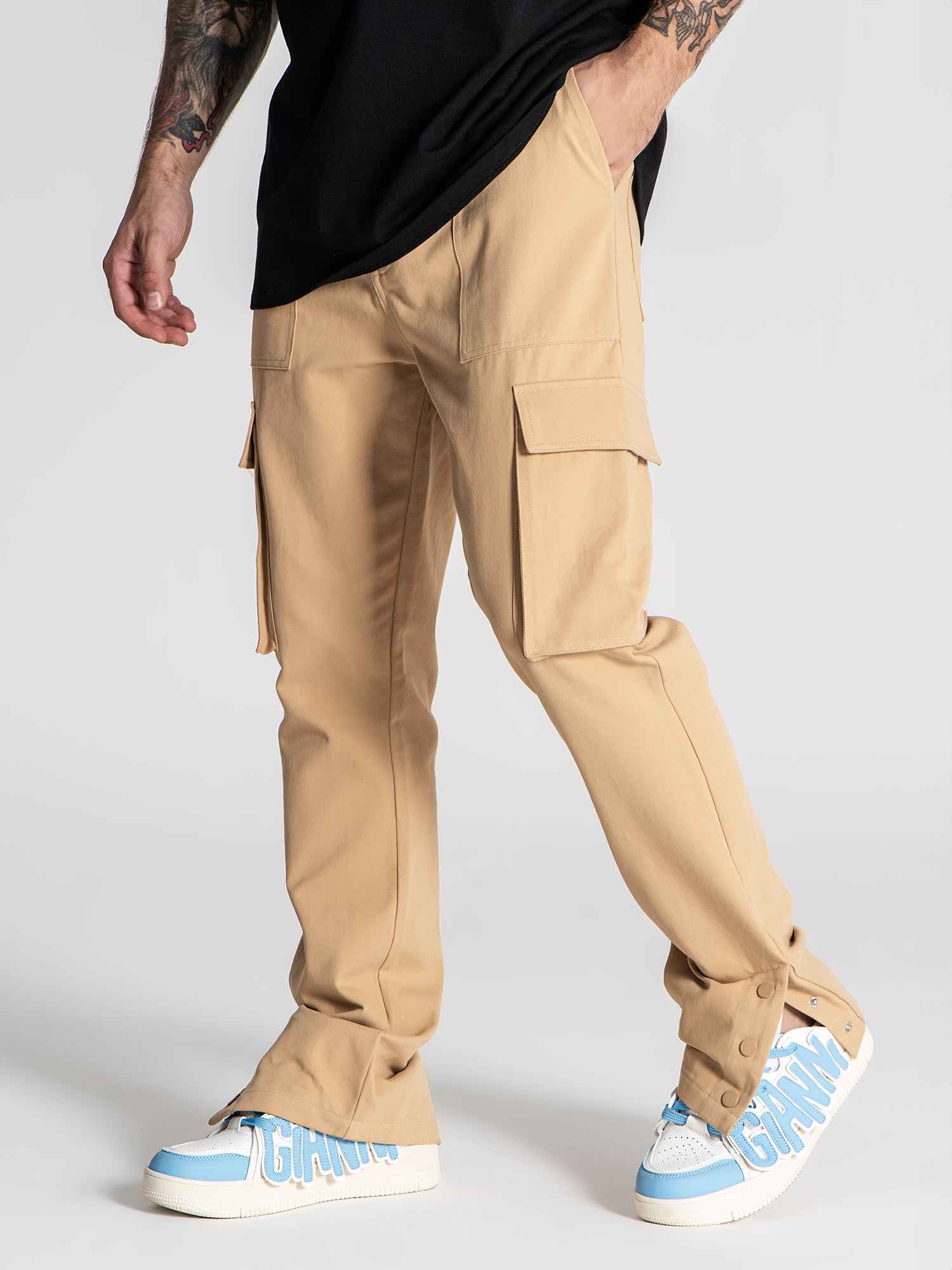 pants / Camel Explorer Cargo Pants