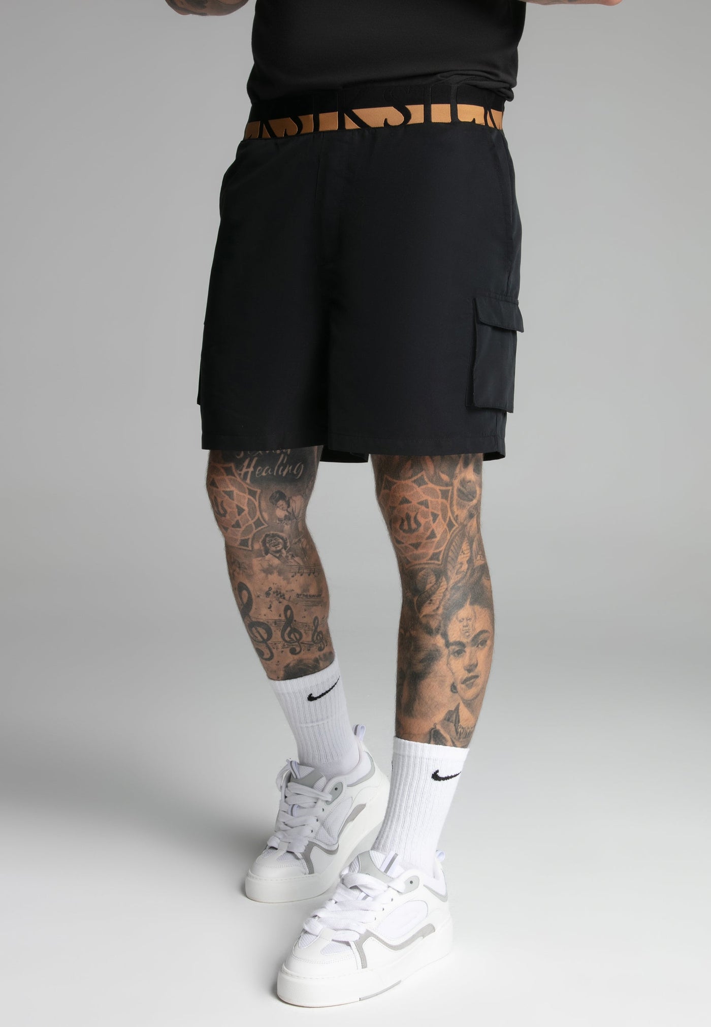 swimshorts / Black Cargo Swim Short