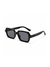 sunglasses / Black Solric Sunglasses