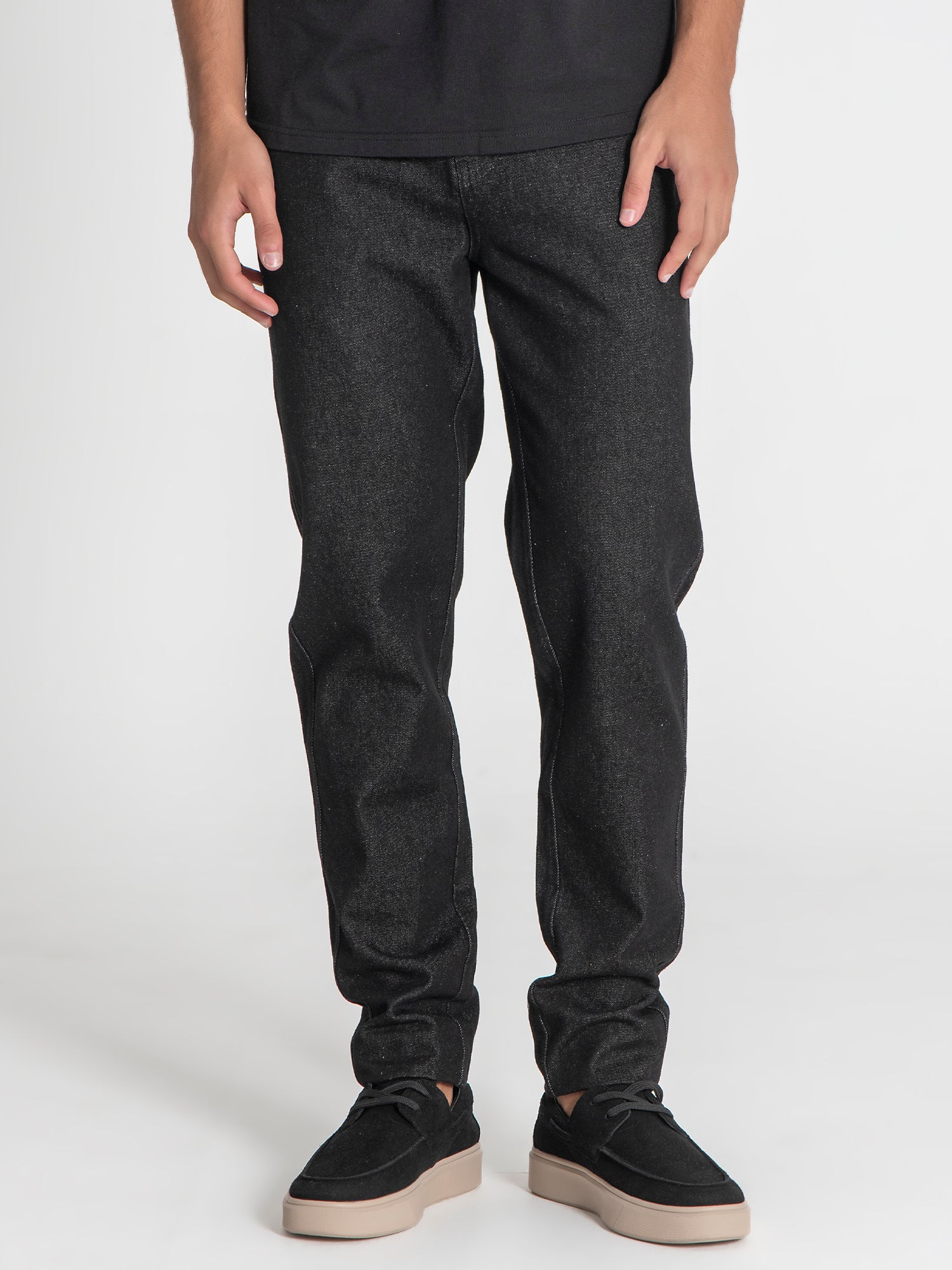 Black Essential Jeans