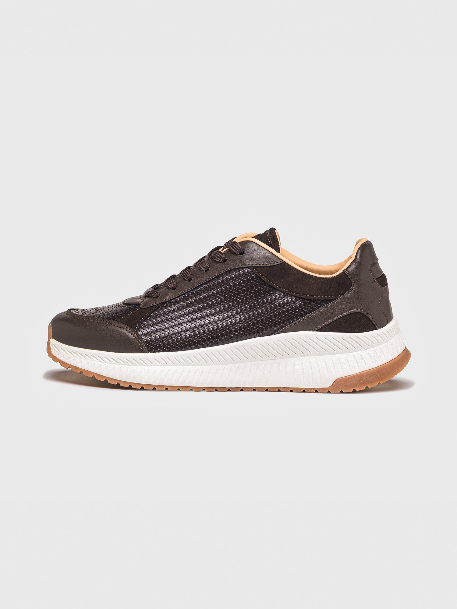 sneakers / Brown Tangled Sneakers