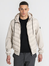 jackets / Beige Aero Hoodie Jacket