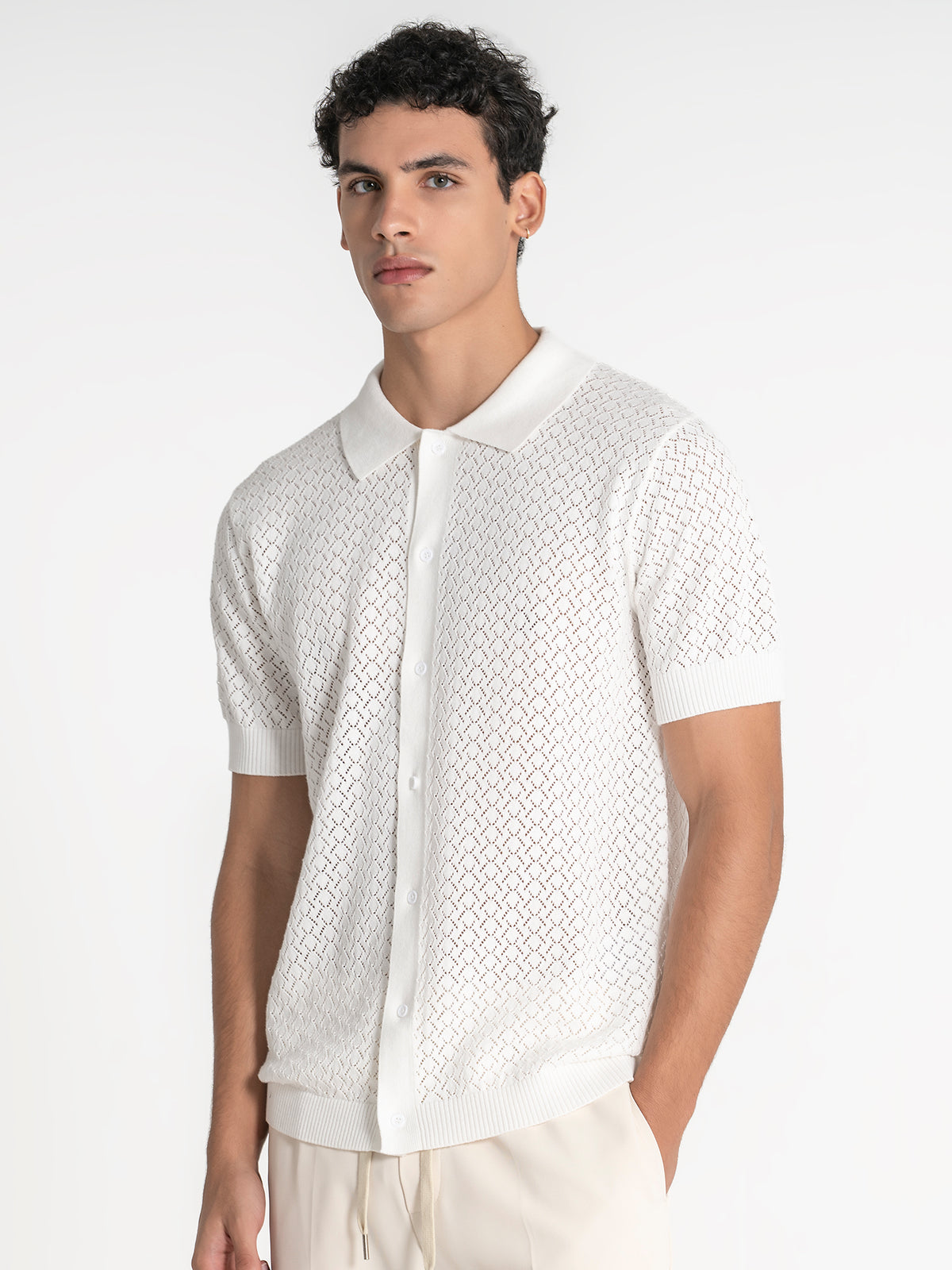 shirts / White Buttoned Knit Shirt
