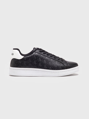 sneakers / Black Insignia Sneakers