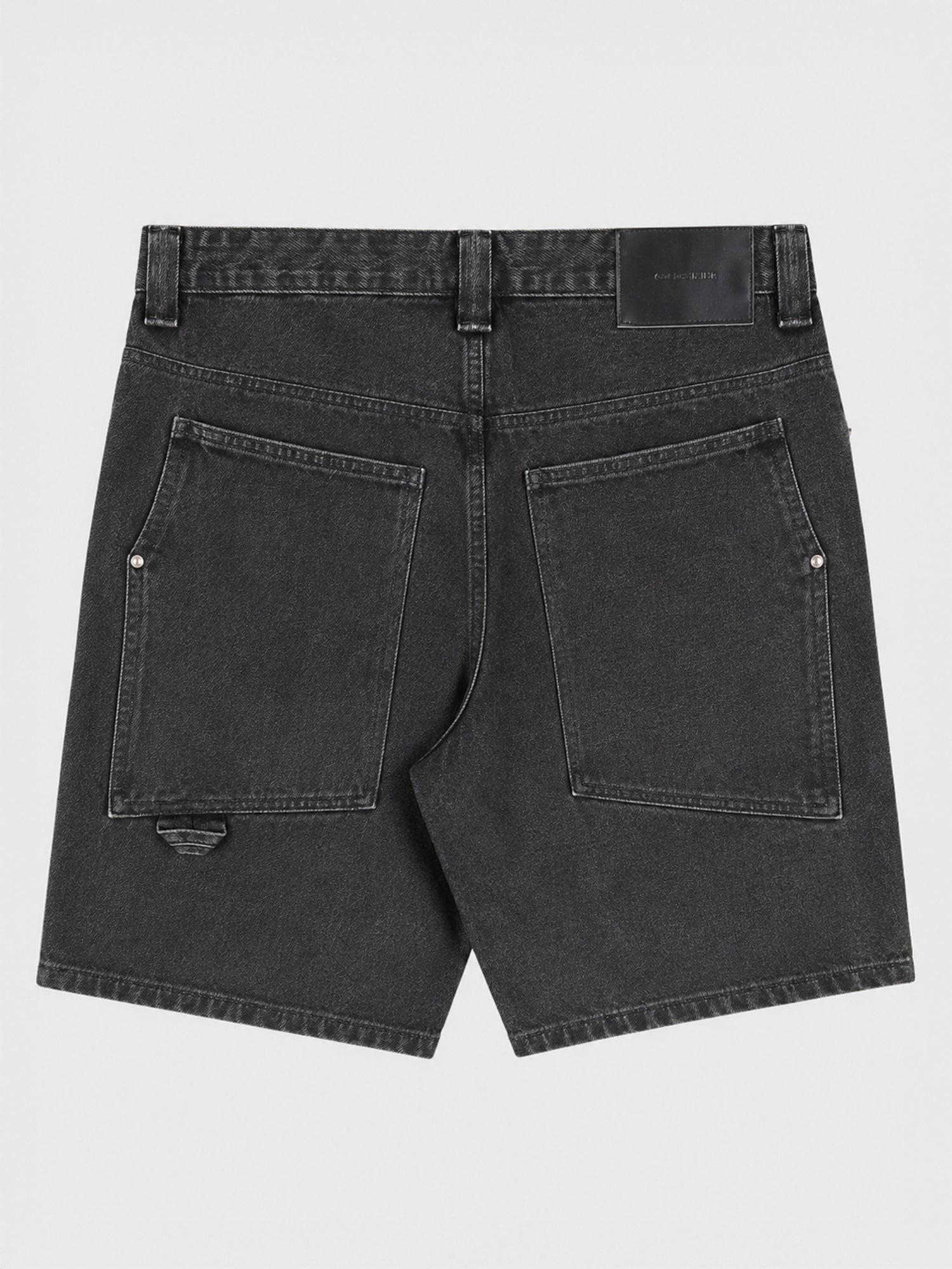 shorts / Black Good For Nothing Short