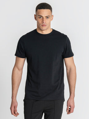 t-shirts / Black GK Avenue Tee