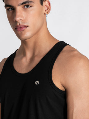 tank tops / Black Essence Ribbed Tanktop