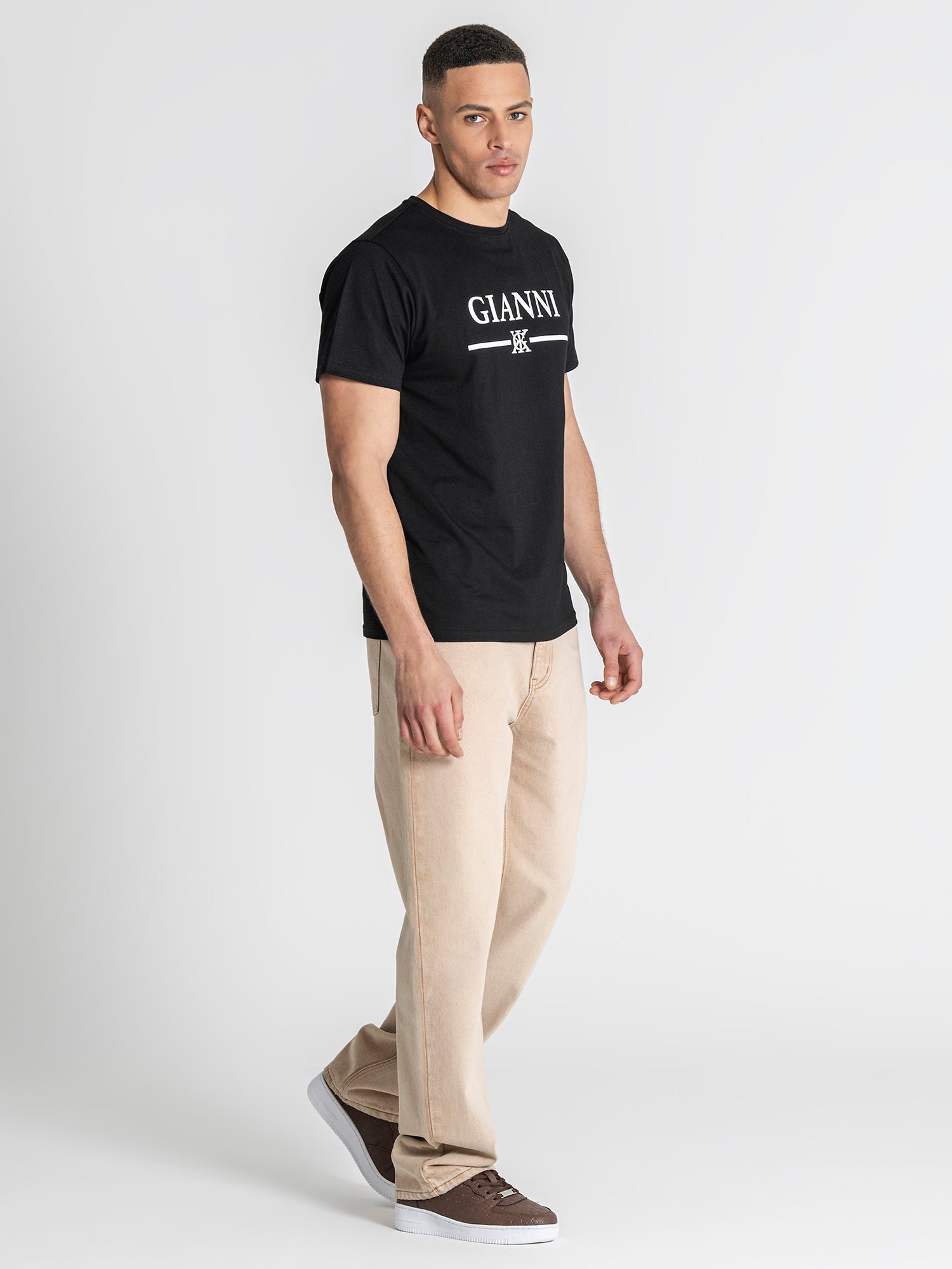 t-shirts / Black Insignia Tee