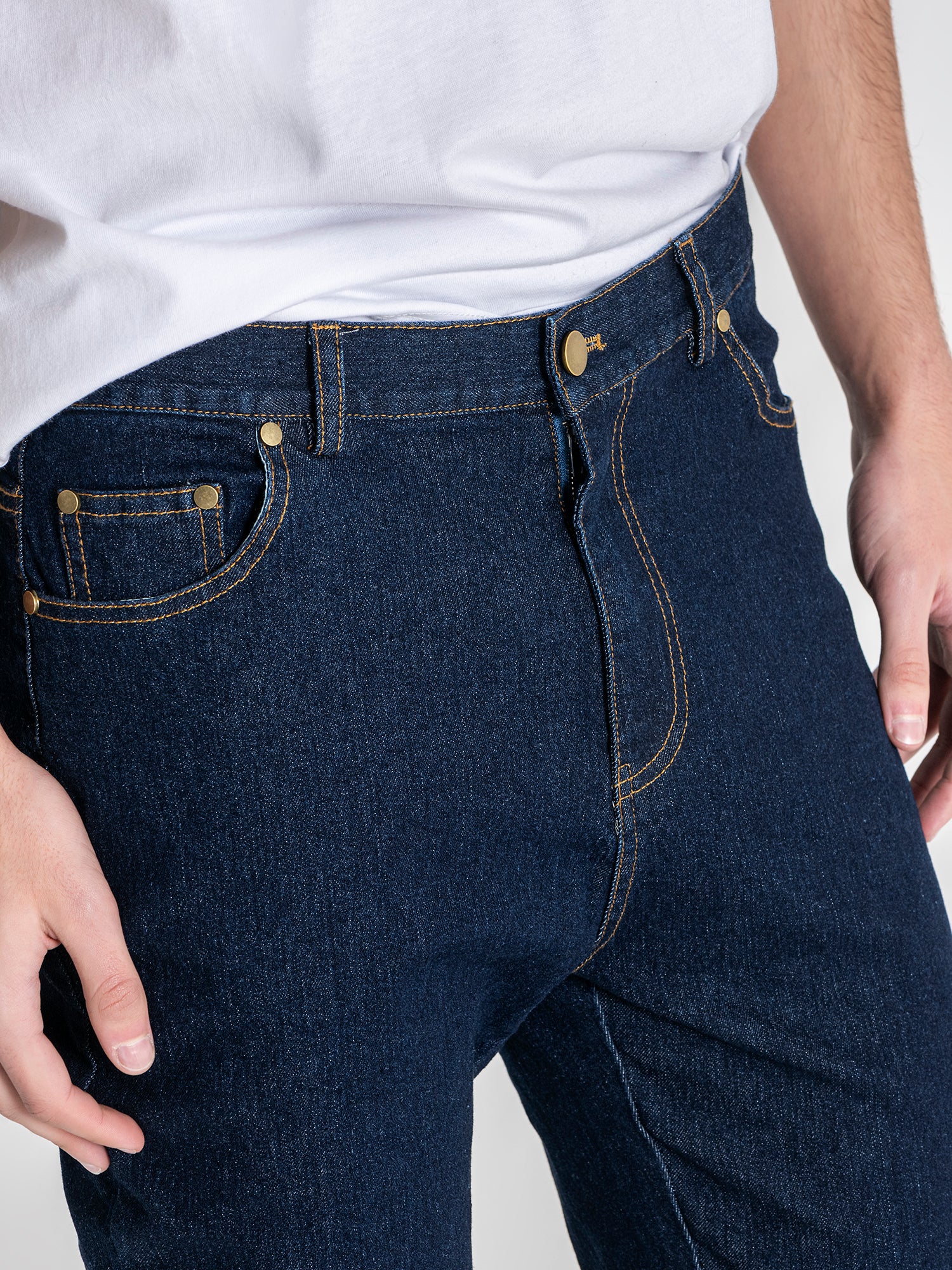 jeans / Blue Essential Jeans