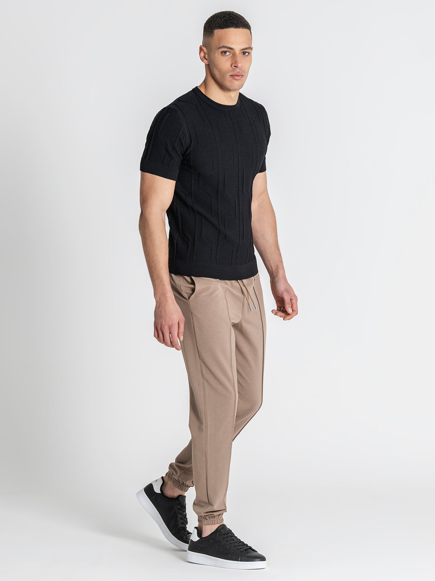 t-shirts / Black Dimension Knit Tee