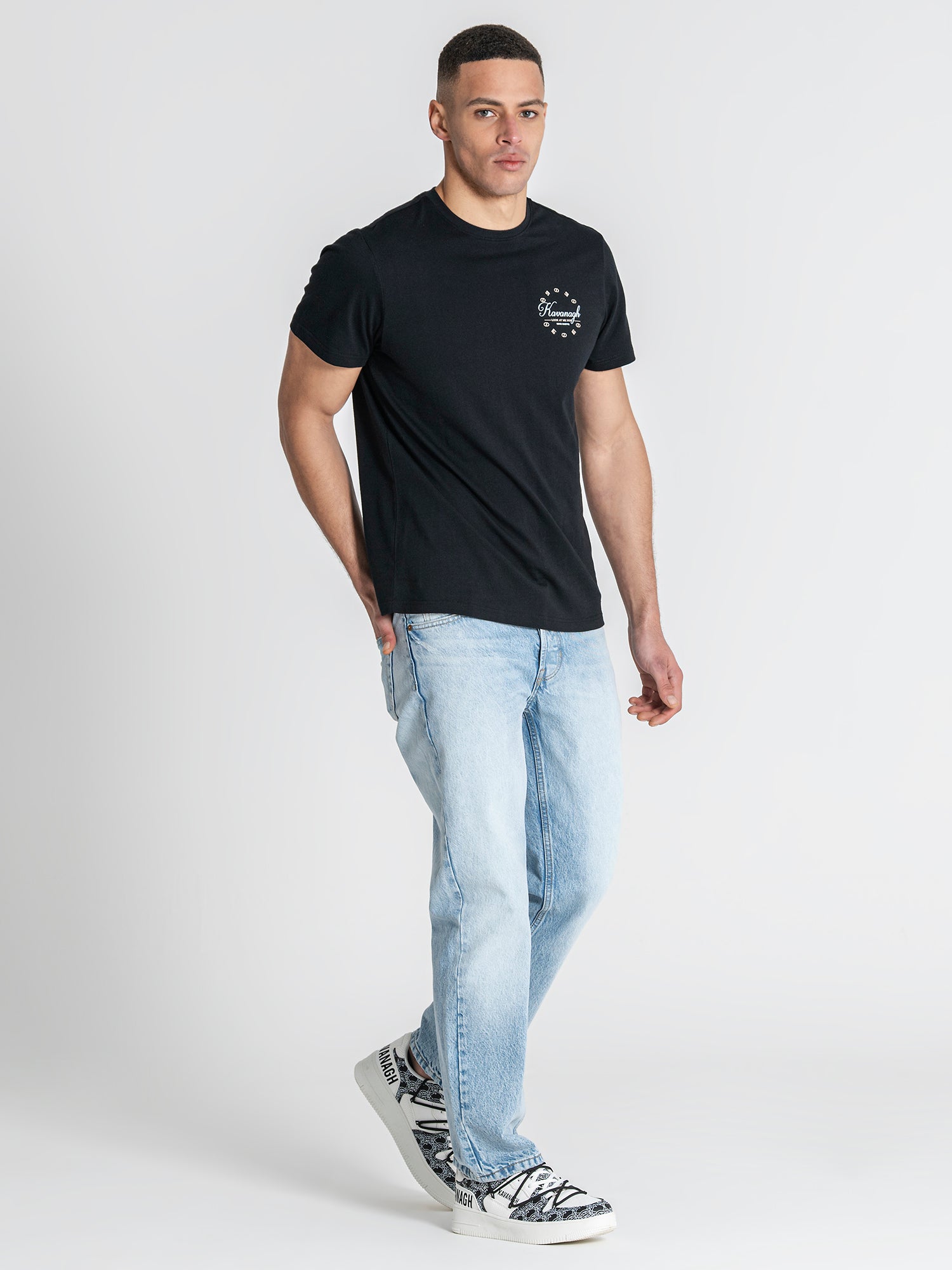 t-shirts / Black Look at me now Tee