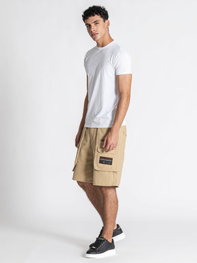 t-shirts / White Essence Tee