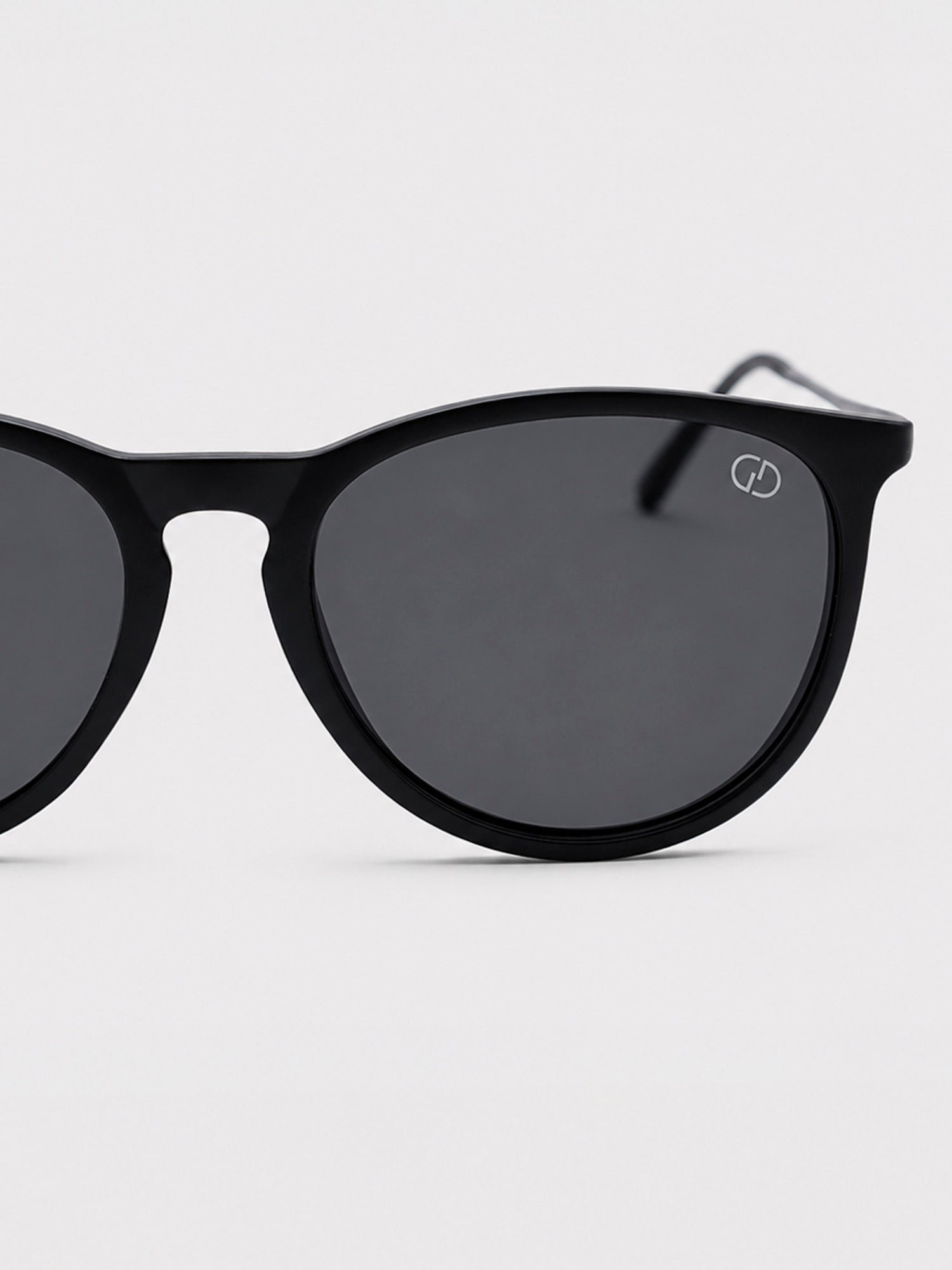 sunglasses / Black Zorien Sunglasses