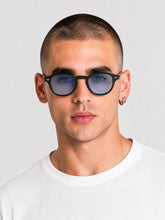 sunglasses / Light Blue Solan Sunglasses