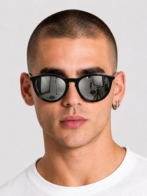 sunglasses / Grey Zorien Sunglasses