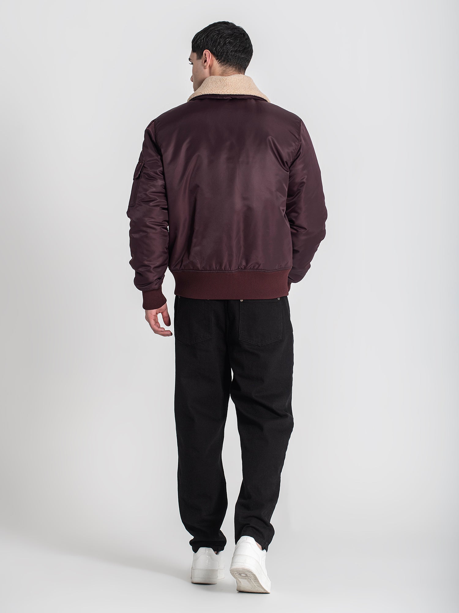 jackets / Burgundy Aviator Jacket