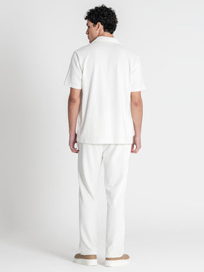 shirts / White Surface Shirt