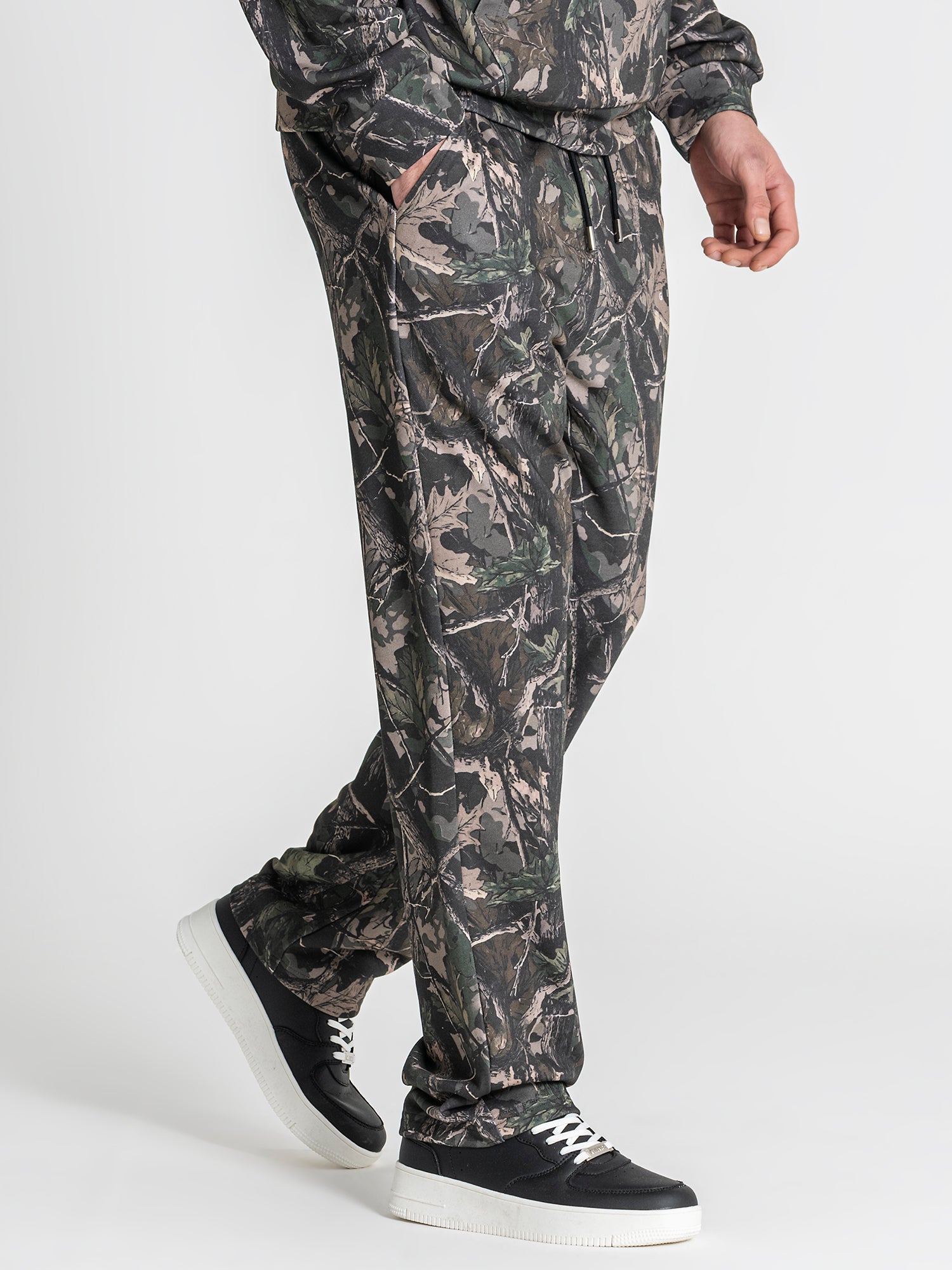 joggers / Army Green Camo Joggers