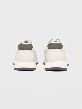sneakers / White Foam Sneakers