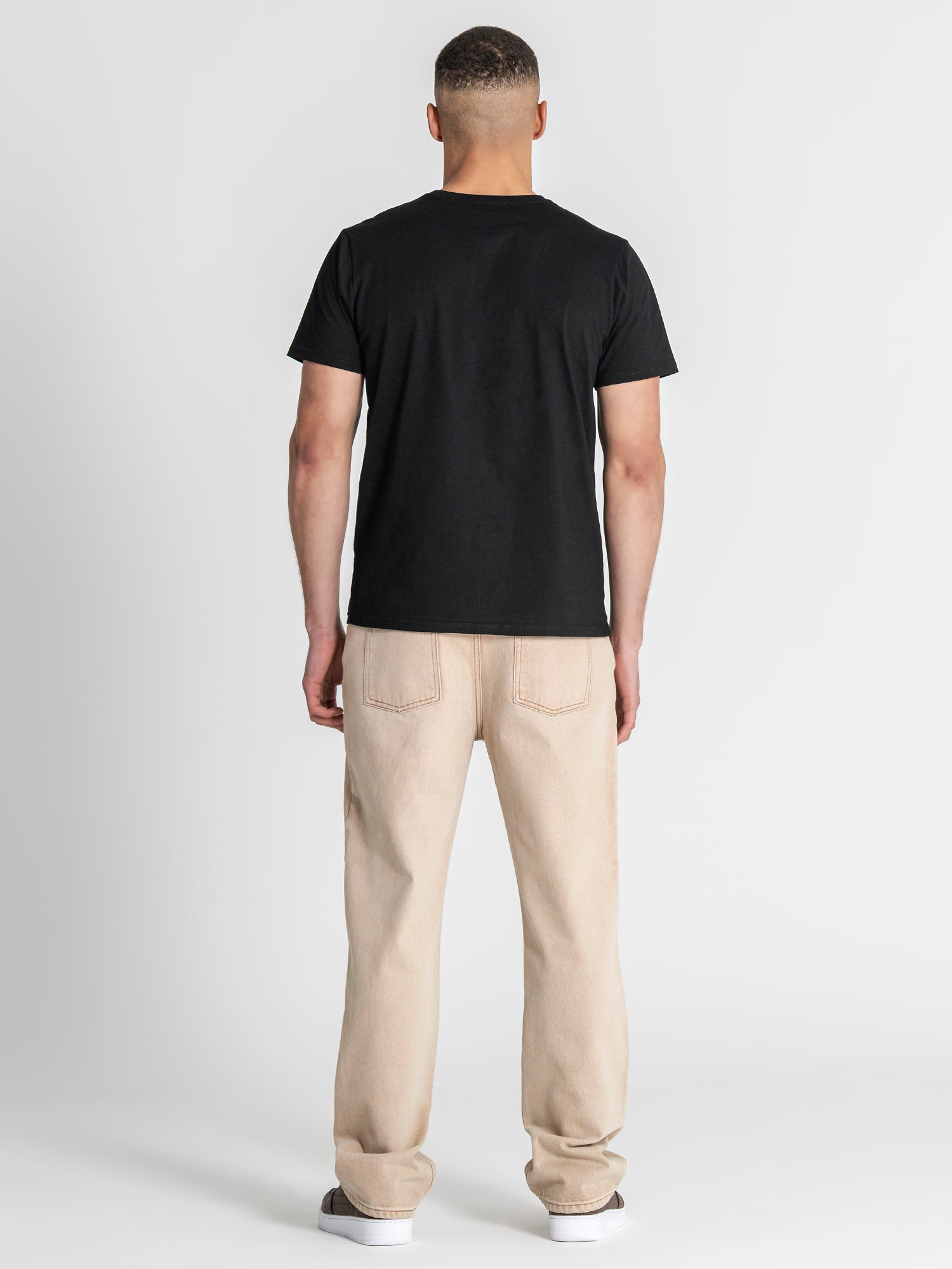 t-shirts / Black Insignia Tee