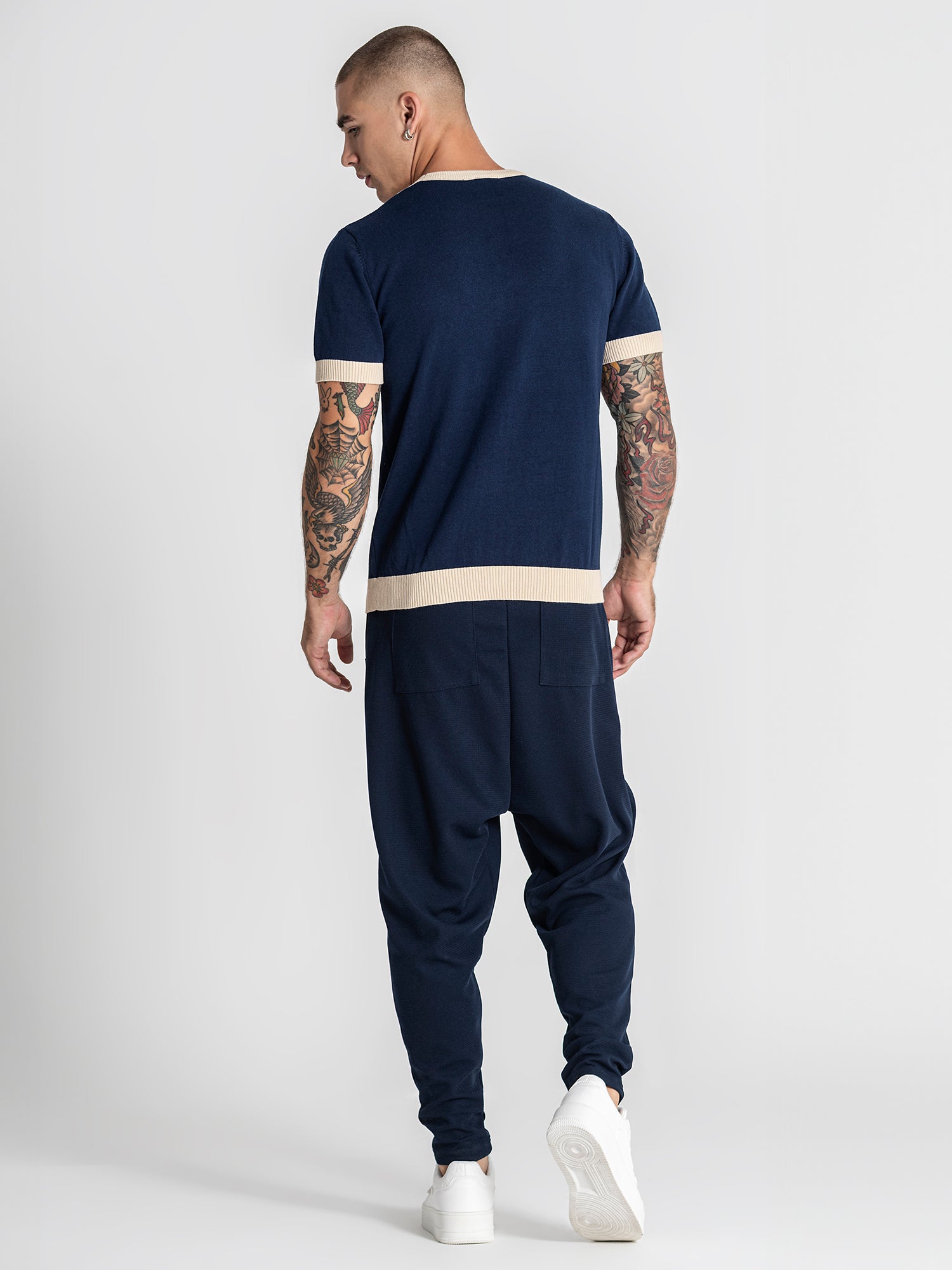 t-shirts / Blue Tower Knit Tee