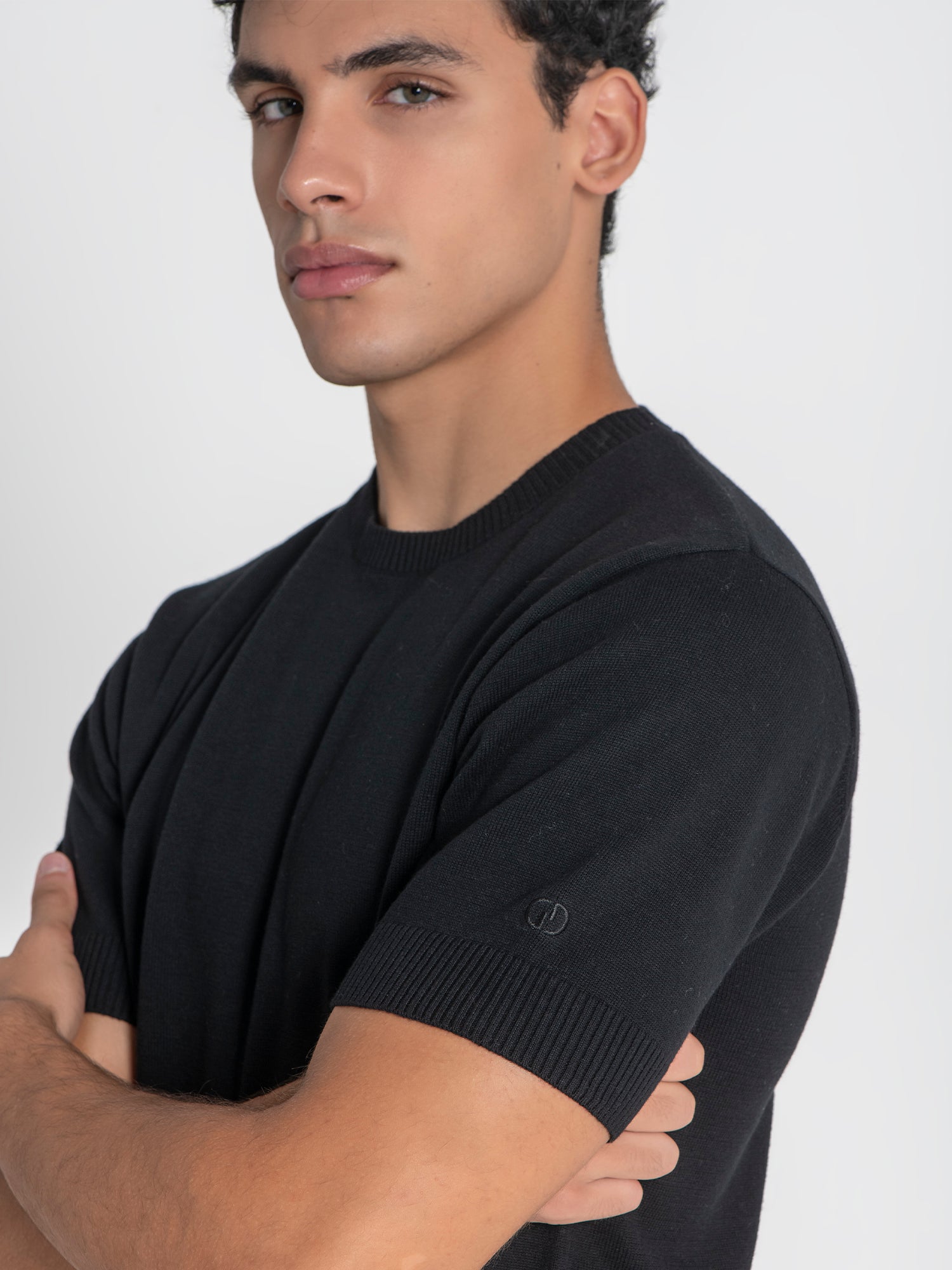 t-shirts / Black Ribbed Knit Tee