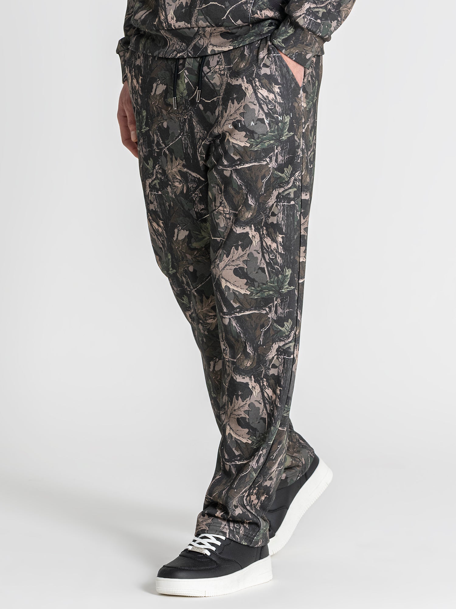 joggers / Army Green Camo Joggers