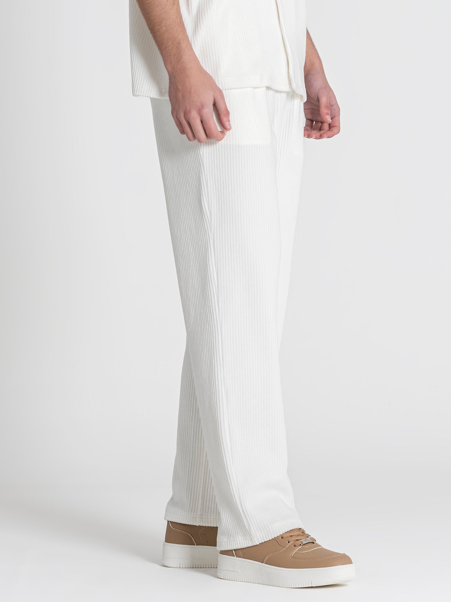 pants / White Surface Pants