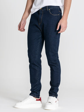 jeans / Blue Essential Jeans