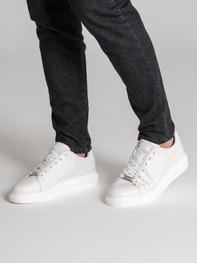 sneakers / White Elevated Sneakers