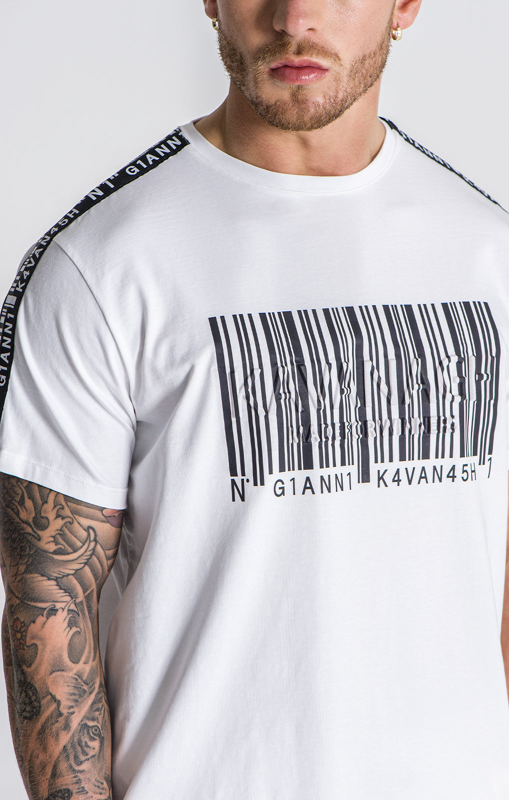 T-Shirt com Fita Barcode 2.0 Branca